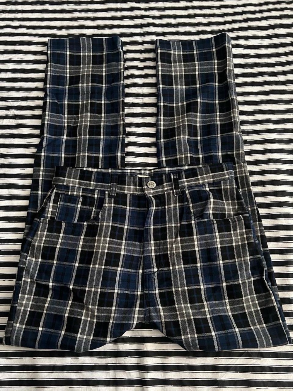 Brandy Melville Plaid Straight-Leg Pants in Navy and Black